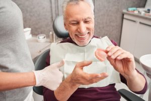How To Tell If Your Dentures Are Too Big fit