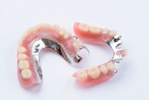 How To Tell If Your Dentures Are Too Big set