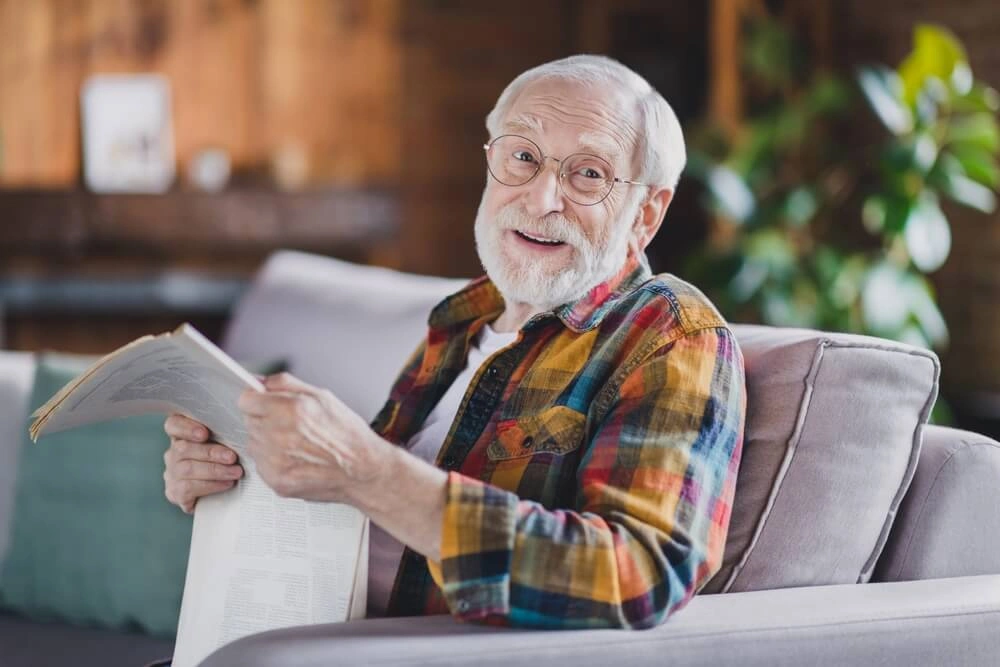 How to Remove Denture Adhesive