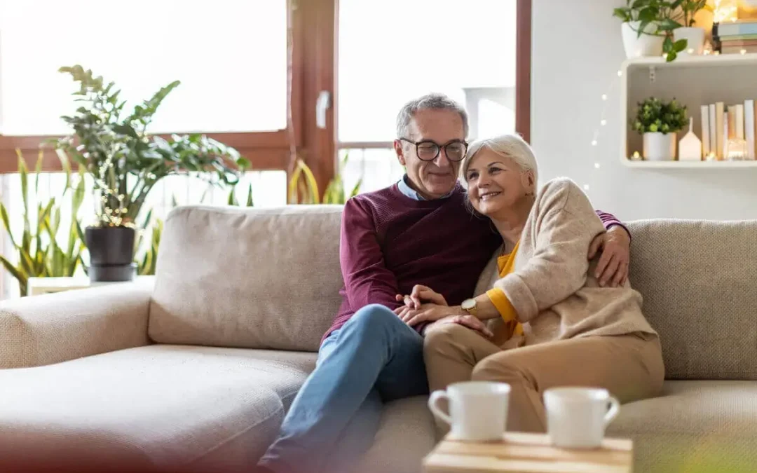 Wearing Dentures After Tooth Extraction: What to Expect and How to Adjust Comfortably