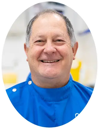 Dr André Thevenau